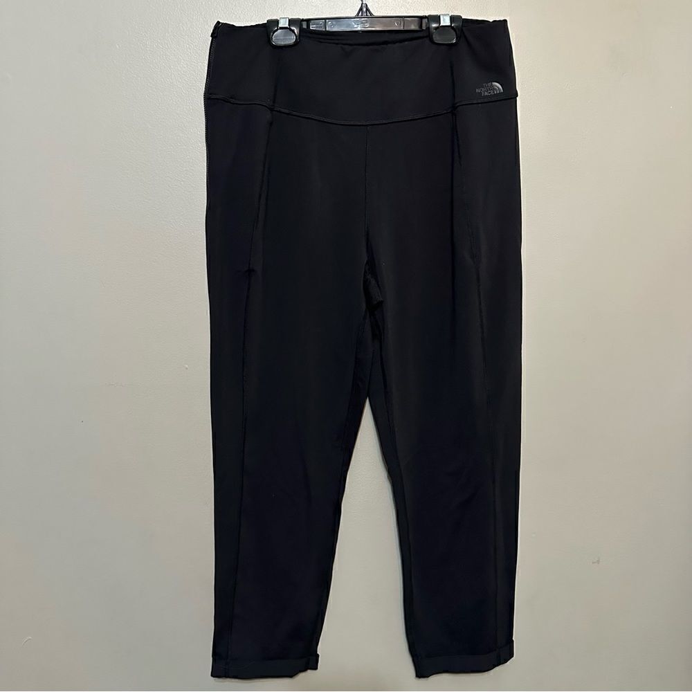 The North Face black straight leg pant size large
